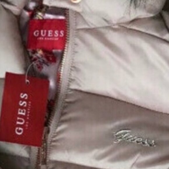 GUESS NEW w/tags. Winter Jacket rhinestone buttons giftable - Picture 7 of 8